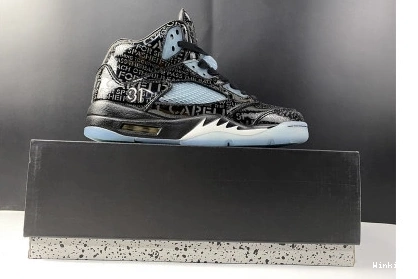 "DOERNBECHER" 5 AIR 633068-010 RETRO DB JORDAN 0831